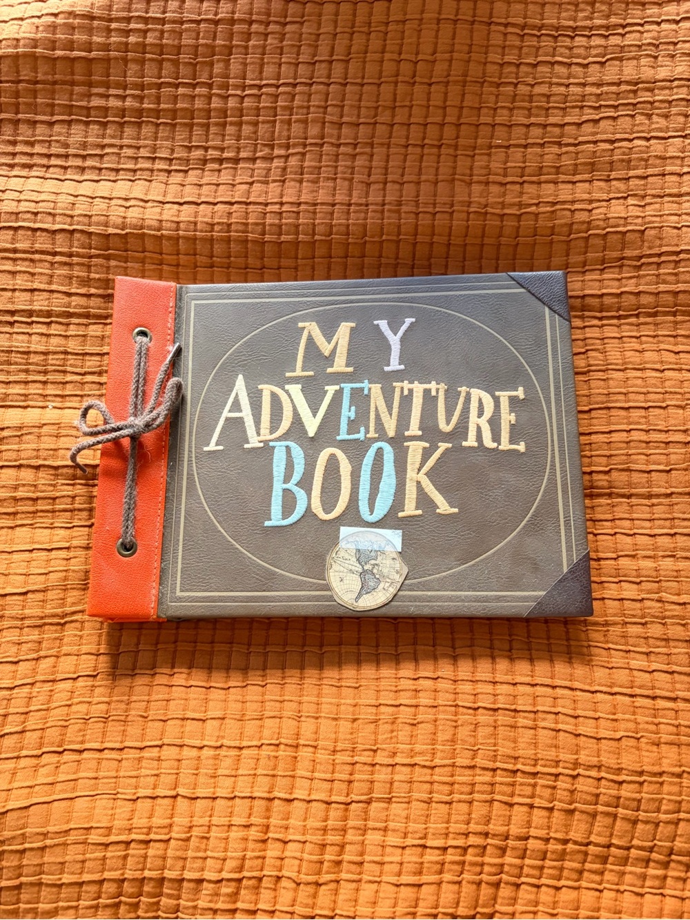 Disney’s Up “My Advenutre Book”